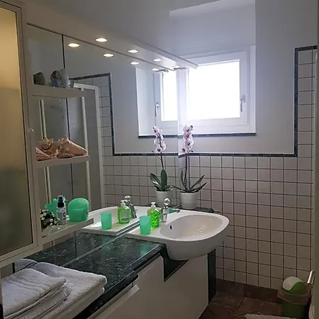 Ori Oriana Apartment
